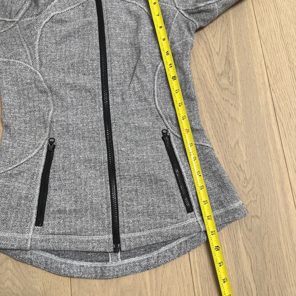 RARE LULULEMON GHOST HERRINGBONE Forme JACKET Gray/White - Picture 8 of 12